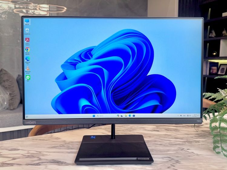 ใช่ HDMI วินโดว์ 8 กิกะไบต์ All in one คอมพิวเตอร์ Lenovo ThinkCentre I5-1245H ประกันศูนย์ 2027