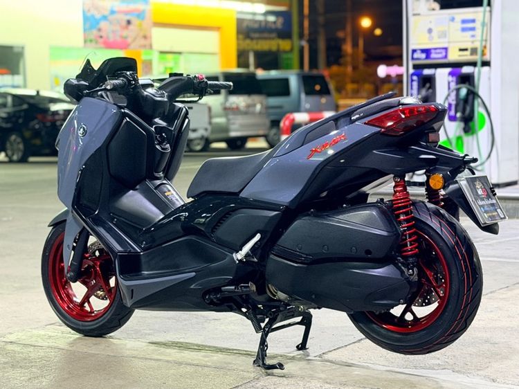xmax300 รูปที่ 9