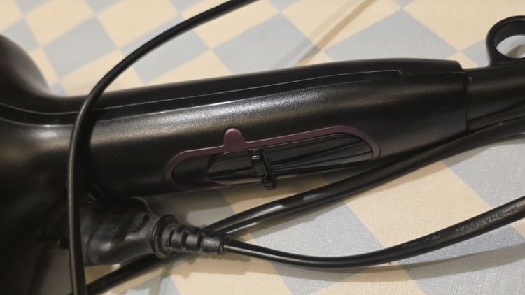 ขายไดร์เป่าผม Philips 2100w รูปที่ 3