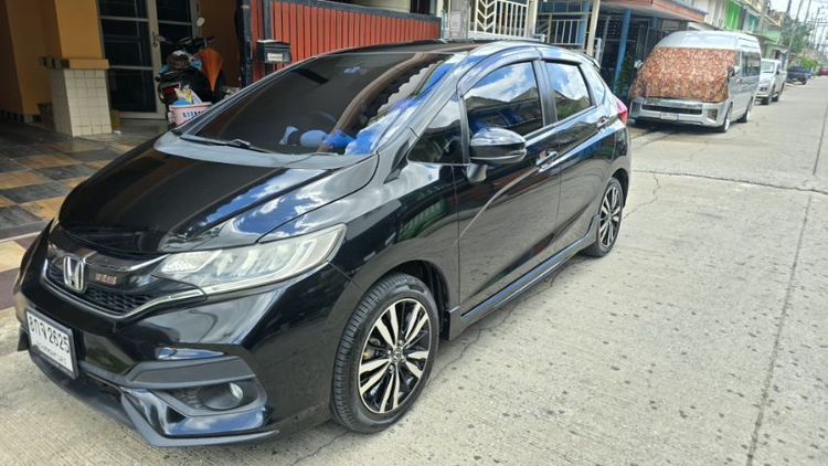 Honda Jazz 2018 1.5 RS i-VTEC Sedan เบนซิน ไม่ติดแก๊ส เกียร์อัตโนมัติ ดำ รูปที่ 3