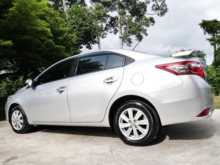 Toyota Vios 2016 1.5 E Sedan เบนซิน ไม่ติดแก๊ส เกียร์อัตโนมัติ บรอนซ์เงิน รูปที่ 3