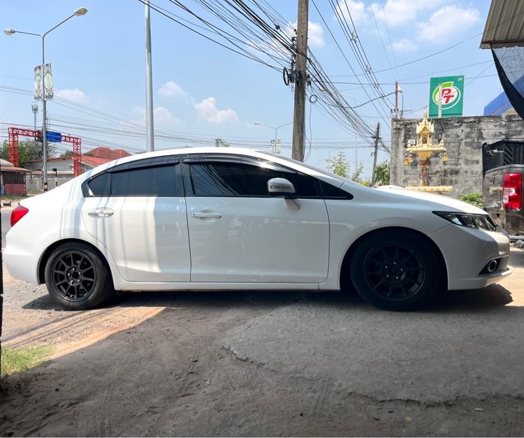 รถ Honda Civic 1.8 EL i-VTEC สี ขาว
