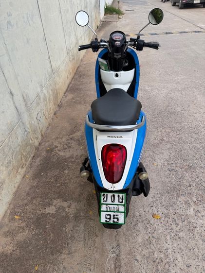 Honda Scoopy-i  หัวฉีด ประหยัดน้ำมัน สีน้ำเงิน-ขาว  รูปที่ 3