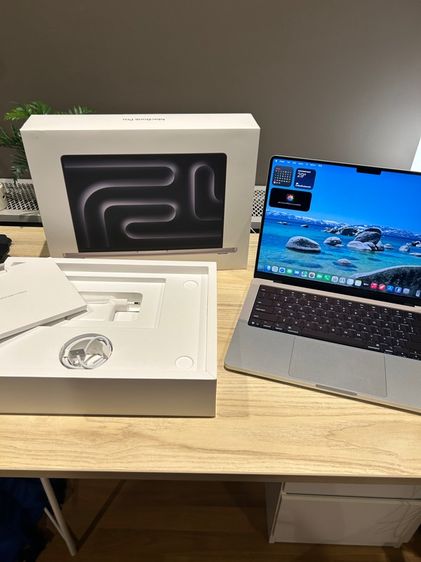 Apple Mackbook Pro 14 Inch แมค โอเอส ใช่ Macbook Pro M5 RAM 16GB SSD 1TB