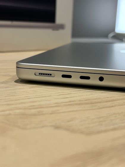 Macbook Pro M5 RAM 16GB SSD 1TB รูปที่ 10