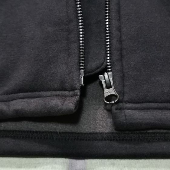 เสื้อฮู้ด BEAMS HEART High Neck Zip Hoodie รูปที่ 6
