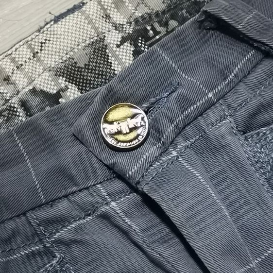   Levi's Grid Pattern ​Casual Trousers🔥 รูปที่ 4