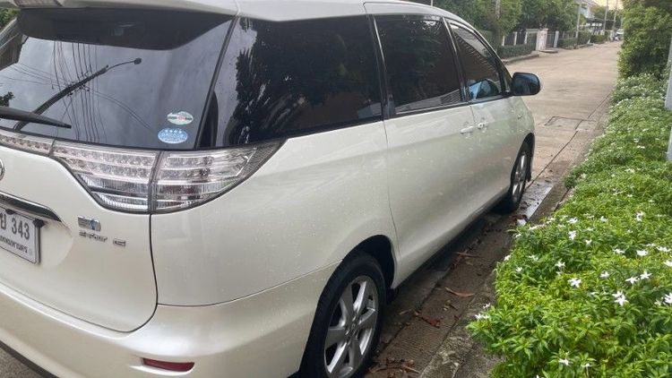 รถ Toyota Estima 2.4 Hybrid E-Four 4WD สี ขาว