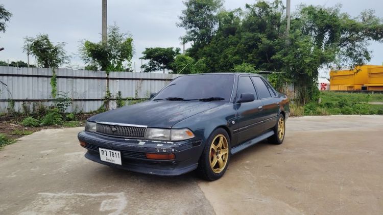 รถ Toyota Corona 2.0 GL สี เขียว