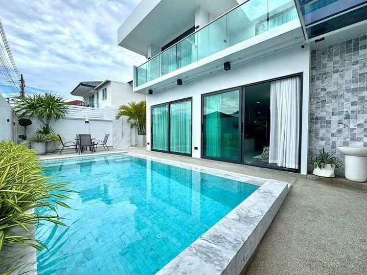 ตกแต่งครบ 2​ Story​ Luxury​ Pool​ Villa รูปที่ 2
