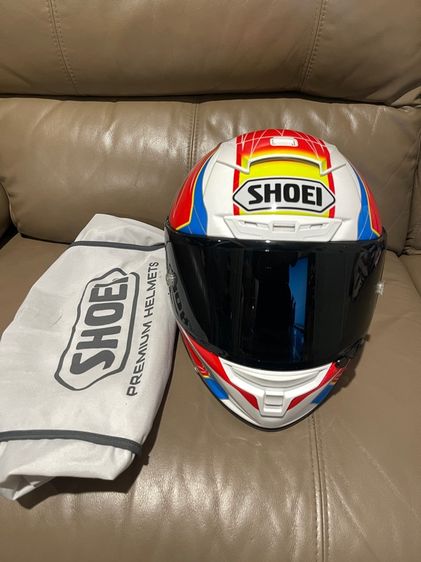 หมวกกันน็อค Shoei