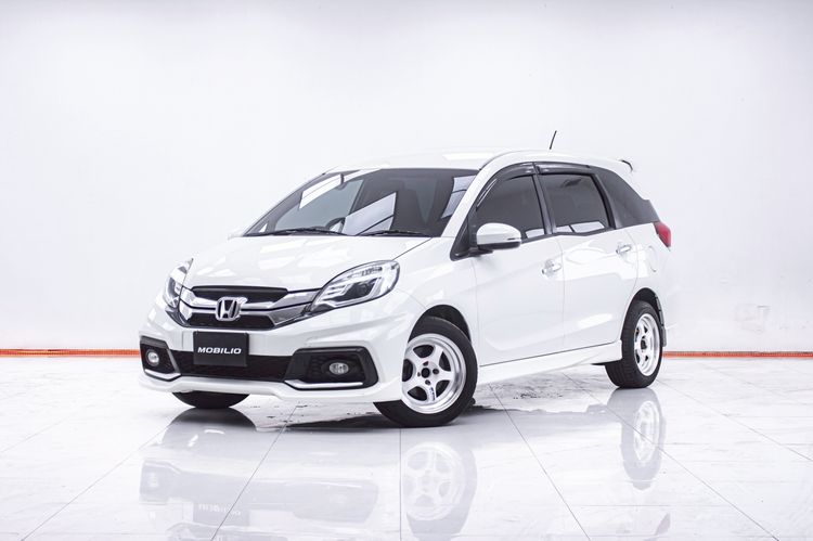 รถ Honda Mobilio 1.5 RS สี ขาว