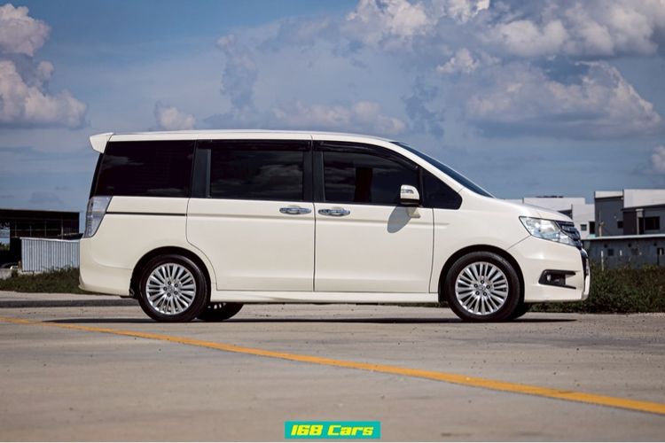 Honda Stepwagon 2013 2.0 EL เบนซิน เกียร์อัตโนมัติ ขาว รูปที่ 4