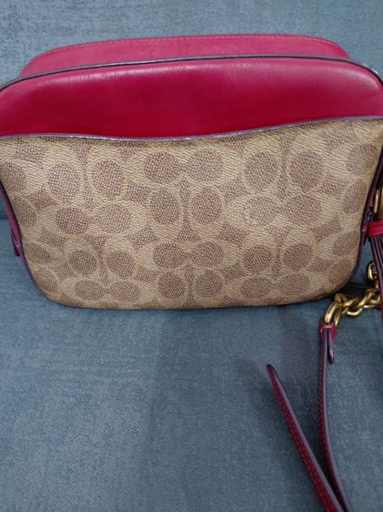 กระเป๋า coach มือสองแท้ รูปที่ 4