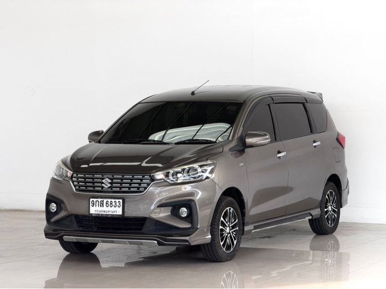 รถ Suzuki Ertiga 1.5 GX สี เทา