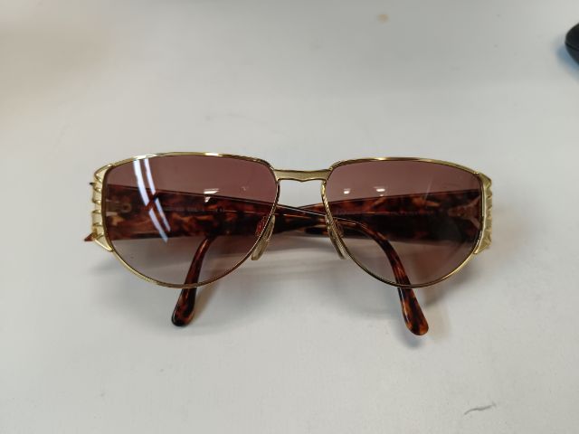 Florence Design (Linea Pitti) ถือเป็นแว่นตาวินเทจทางเลือก (Alternative Vintage Eyewear) 