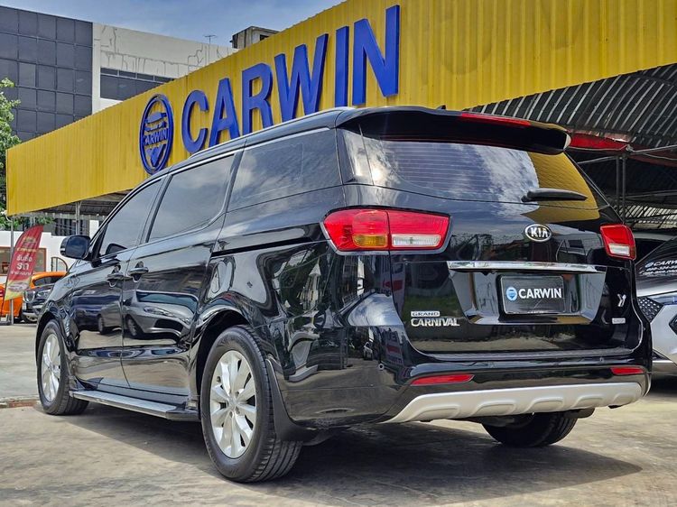 Kia Grand Carnival 2017 2.2 EX Utility-car ดีเซล ไม่ติดแก๊ส เกียร์อัตโนมัติ ดำ รูปที่ 4