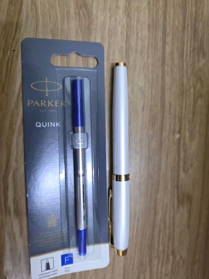 ปากกาparker มือ1 ใหม่เอี่ยมไม่เคยใช้เก็บไว้มานานอยากส่งต่อให้ผู้ที่ต้องการใช้หรือสะสมค่ะ รูปที่ 7