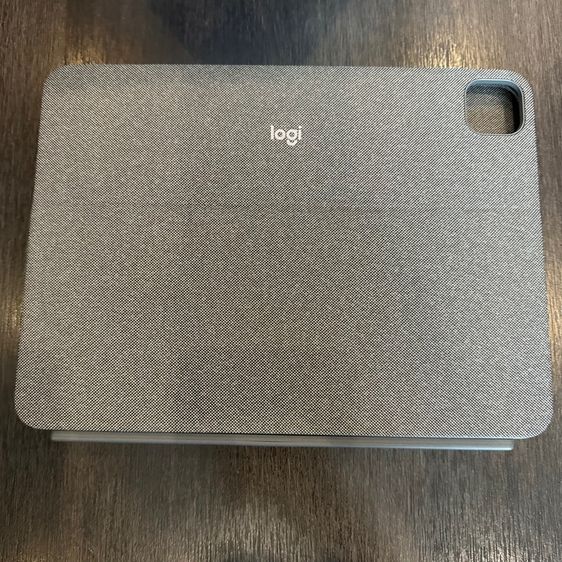 Logitech Combo Touch เคสคีย์บอร์ด สำหรับ iPad Pro 11-inch (1st, 2nd, 3rd, 4th gen) รูปที่ 3