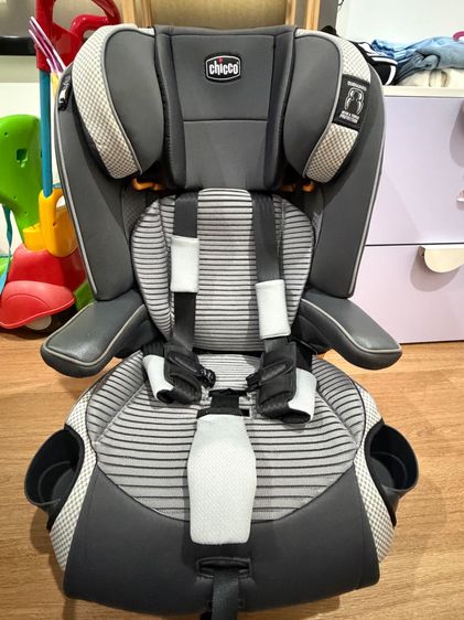 ￼CHICCO Myfit Zip Air Car Seat คาร์ซีท เด็กเล็ก อายุ 1y+ 11-50 กก. รองรับ ISOFIX มือ 2 ขายตามสภาพ