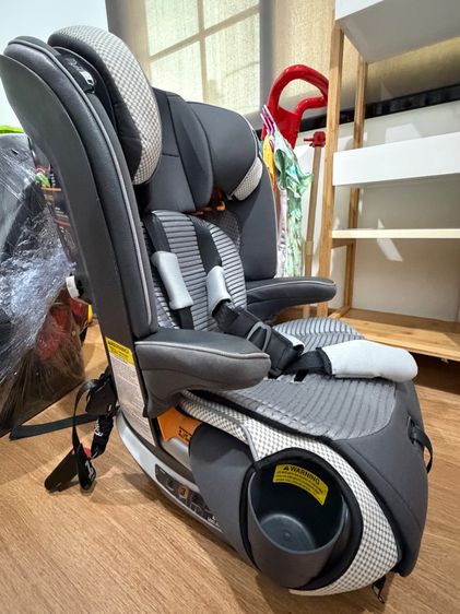 ￼CHICCO Myfit Zip Air Car Seat คาร์ซีท เด็กเล็ก อายุ 1y+ 11-50 กก. รองรับ ISOFIX มือ 2 ขายตามสภาพ รูปที่ 4
