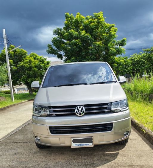 Volkswagen Caravelle 2016 2.0 TDi Comfortline Van ดีเซล เกียร์อัตโนมัติ บรอนซ์ทอง