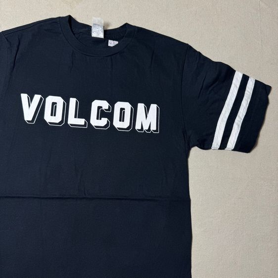 เสื้อยืด Volcom​ Size S รูปที่ 2