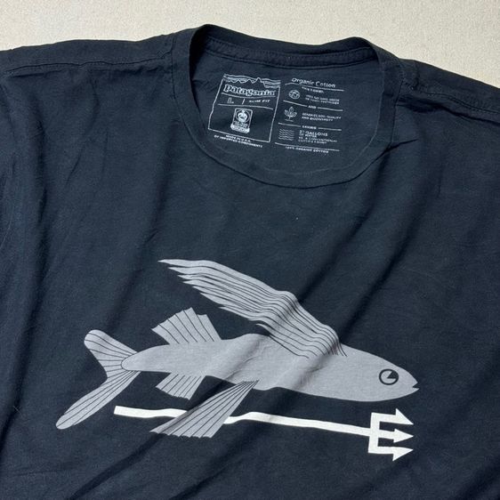 เสื้อยืด Patagonia Size L