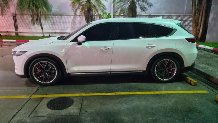 รถ Mazda CX-8 2.5 S สี ขาว