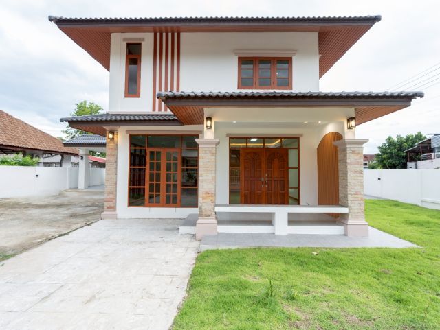 บ้านอำเภอเมืองเชียงใหม่ใกล้โรงพยาบาลนครพิงค์