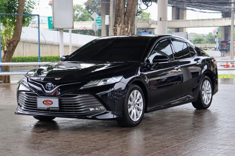 รถ Toyota Camry 2.5 HV Premium สี ดำ