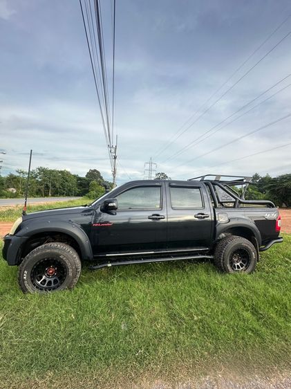 รถ Isuzu D-MAX 3.0 Hi-Lander สี ดำ