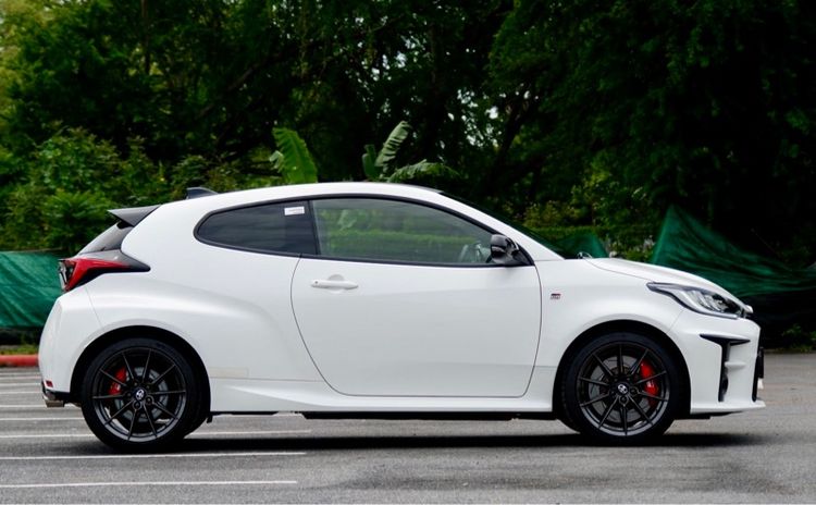 Toyota รุ่นอื่นๆ 2021 รุ่นย่อยอื่นๆ Sedan เบนซิน ไม่ติดแก๊ส เกียร์ธรรมดา ขาว รูปที่ 4