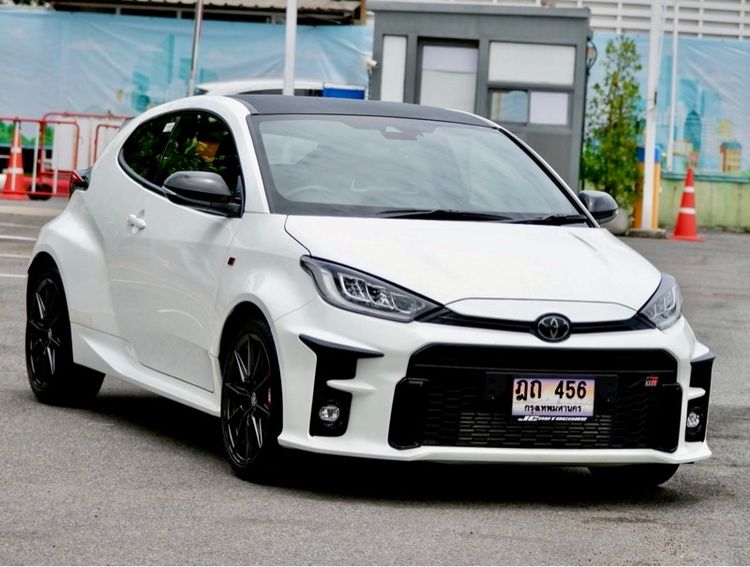 รถ Toyota รุ่นอื่นๆ รุ่นย่อยอื่นๆ สี ขาว