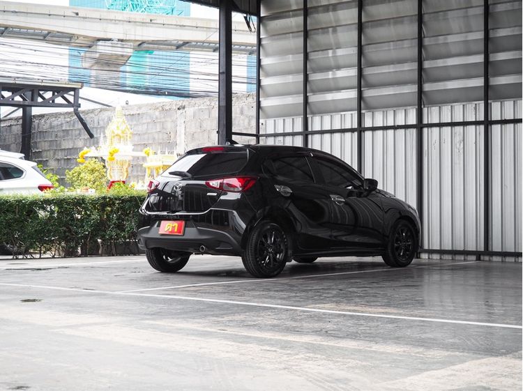 Mazda Mazda 2 2018 1.3 High Connect Sedan เบนซิน ไม่ติดแก๊ส เกียร์อัตโนมัติ ดำ รูปที่ 3