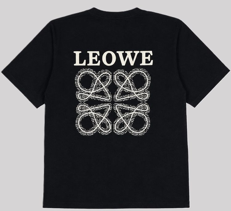 LOEWE Anagram Logo T Shirt in Black รูปที่ 7