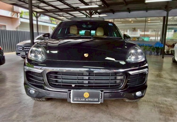 Porsche Cayenne 2016 3.0 E-Hybrid 4WD Sedan เบนซิน ไม่ติดแก๊ส เกียร์อัตโนมัติ ดำ รูปที่ 2