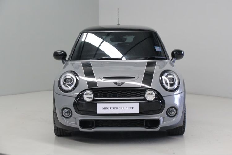 Mini Hatch Cooper 2020 2.0 S Sedan เบนซิน เกียร์อัตโนมัติ เทา รูปที่ 2