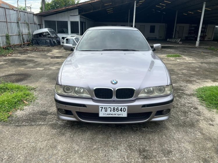 BMW Series 5 2002 523i Sedan เบนซิน ไม่ติดแก๊ส เกียร์อัตโนมัติ เทา รูปที่ 2
