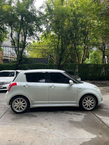 Suzuki Swift 2011 1.5 GL Sedan เบนซิน ไม่ติดแก๊ส เกียร์อัตโนมัติ ขาว รูปที่ 3