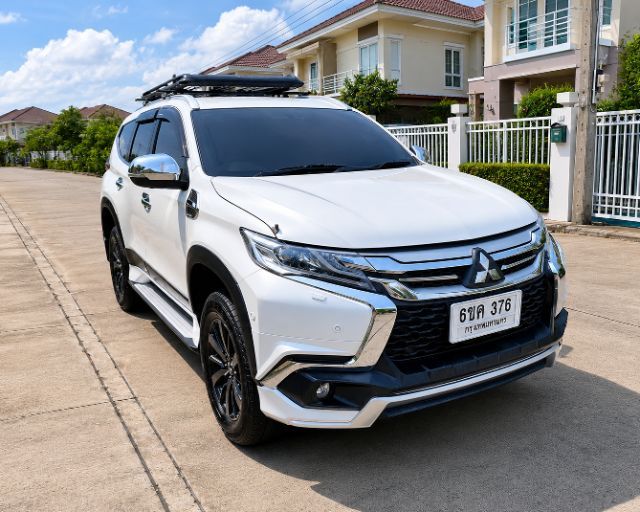 Mitsubishi Pajero Sport 2018 2.4 GT Premium Van ดีเซล ไม่ติดแก๊ส เกียร์อัตโนมัติ ขาว รูปที่ 4