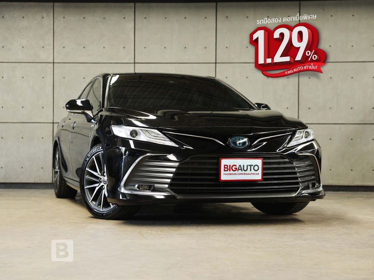 รถ Toyota Camry 2.5 HEV Premium สี ดำ