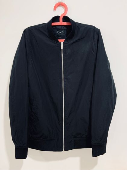 แขนสั้น ดำ ฟรีไซส์ อื่นๆ อื่นๆ เสื้อแจ็คเก็ต ACW85 แท้ 💯 size M ขนาดอก 22 ยาว 26.5 นิ้ว สภาพใหม่มาก ทรงสวย ผ้าร่มมีซัปใน ตัดเย็บดีมาก หายากน่าสะสมครับ