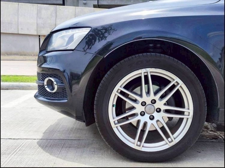 Audi Audi Q5  2011 2.0 TFSI Quattro 4WD Utility-car เบนซิน ไม่ติดแก๊ส เกียร์อัตโนมัติ ดำ รูปที่ 4