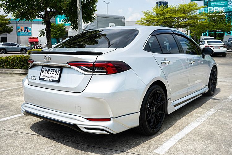 Toyota Altis 2021 1.6 G Sedan เบนซิน ไม่ติดแก๊ส เกียร์อัตโนมัติ เทา รูปที่ 4