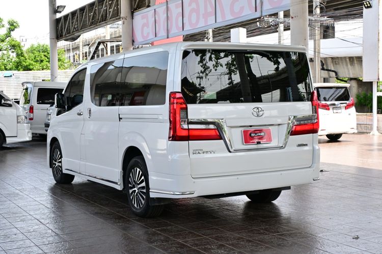 Toyota Majesty 2020 2.8 Grande Van ดีเซล ไม่ติดแก๊ส เกียร์อัตโนมัติ ขาว รูปที่ 4