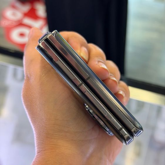 Oppo Find N3 Flip สีดำ เครื่องศูนย์ สภาพสวย จอ6.8นิ้ว แรม12รอม256 Dimensity9200 กล้อง50ล้าน(3ตัว)🔥🔥 รูปที่ 11