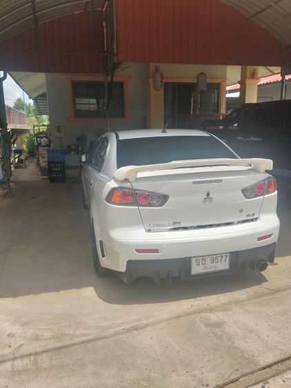 รถ Mitsubishi Lancer 1.8 GLX สี ขาว