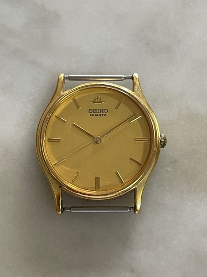 ขายนาฬิกา vintage Seiko quartz V701-7020 งานช่างถ่านหมด ปกติก่อนถ่านหมดเดินดี ตัวเรือนทองชุป