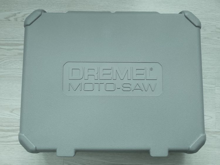 เลื่อยฉลุไฟฟ้าDREMEL MOTO SAW รุ่น MS20 1 5 F013MS20JA สามารถถอดตัวเครื่องออกจากแท่น ใช้เป็นเลื่อยฉลุไฟฟ้ามือถือได้เลย ของใหม่แกะกล่อง รูปที่ 2